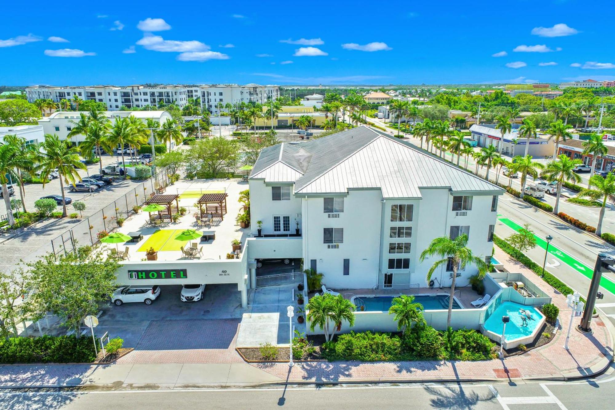 Naples Park Central Hotel Kültér fotó