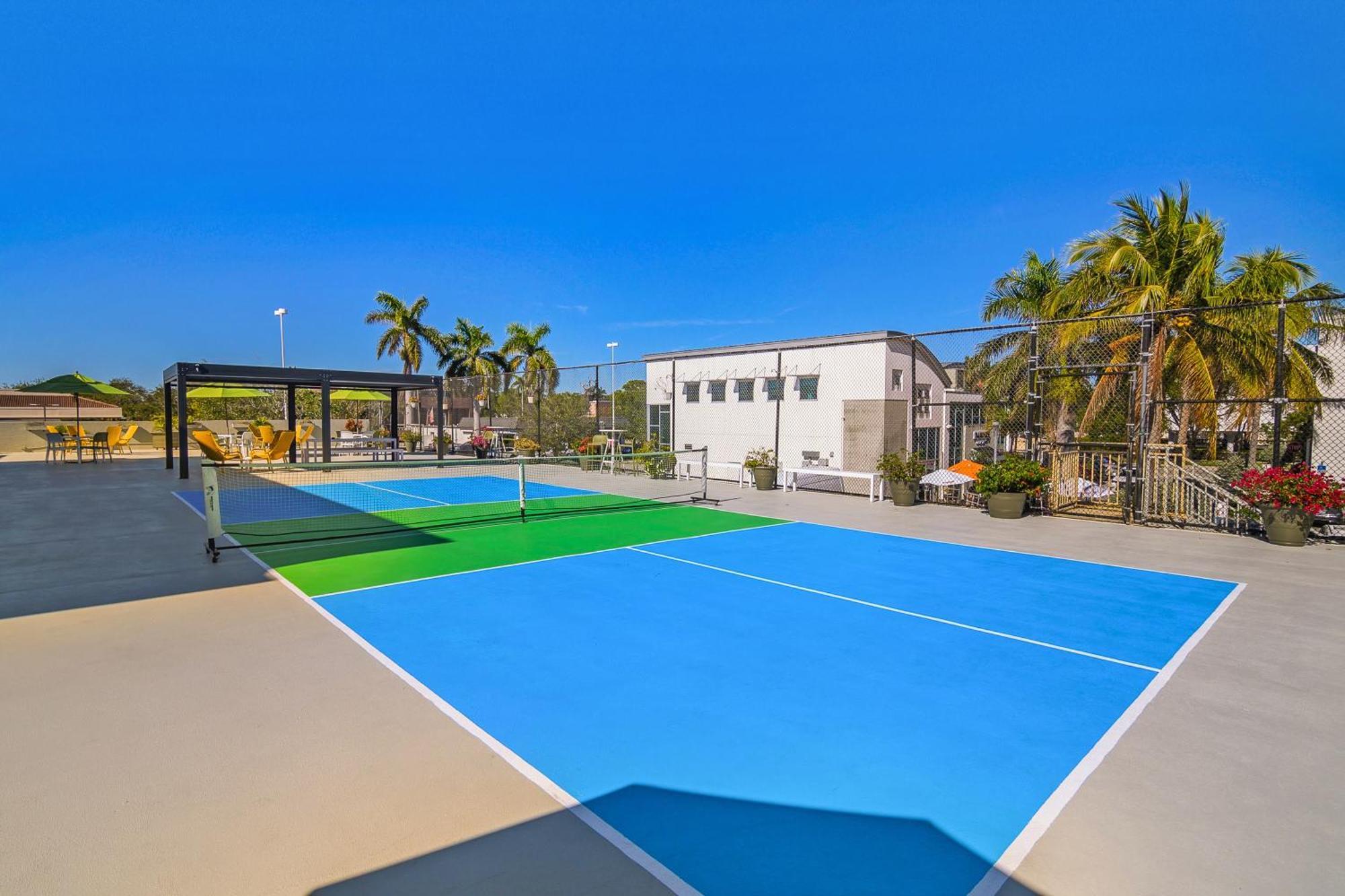 Naples Park Central Hotel Kültér fotó