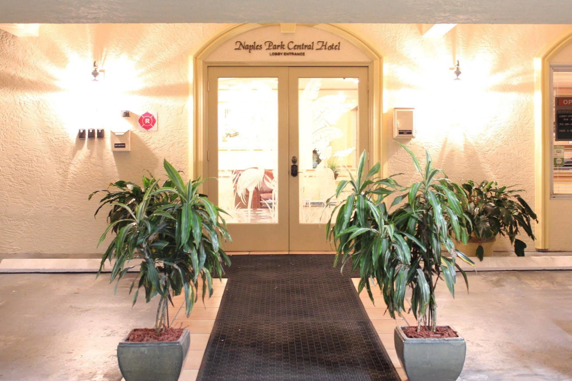 Naples Park Central Hotel Kültér fotó