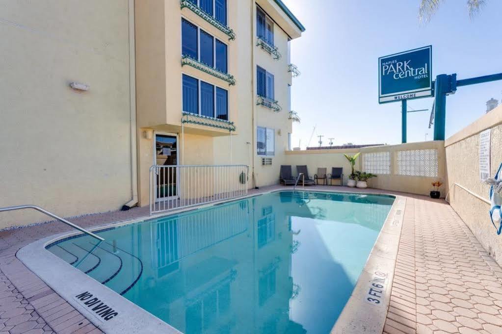 Naples Park Central Hotel Kültér fotó